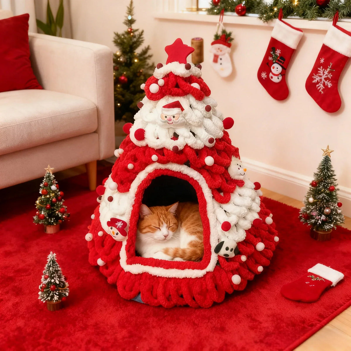 Christmas Tree Cat House – Cozy Plush Hideaway & Festive Pet Bed 🐱